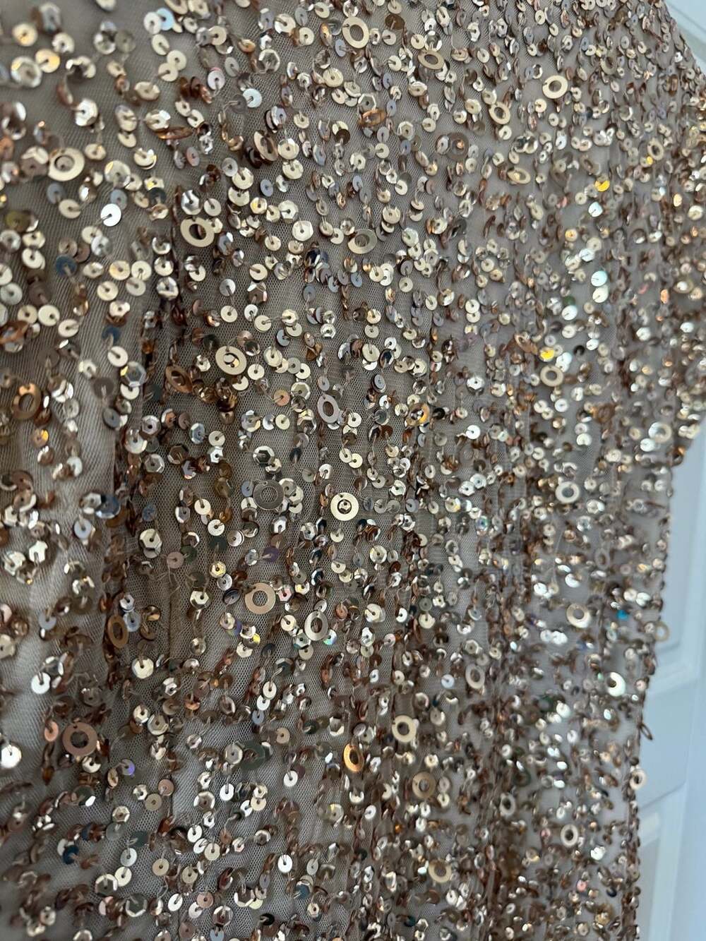 Adrianna Papell Short Sleeve Scoop Back Champagne Gold Sequin Dress 6 Petite - Picture 4 of 9